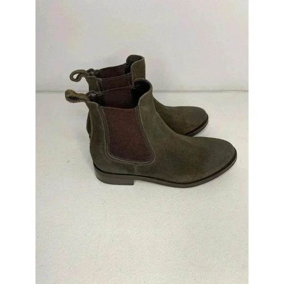Thursday Boot Co Dark Olive Suede Duchess Ankle Boot size 5 New - Picture 3 of 9